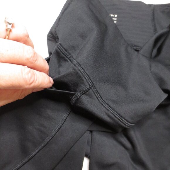 UNDER ARMOUR womens COLD GEAR black PANTS yoga COMPRESSION leggings SIZE M - Picture 8 of 9